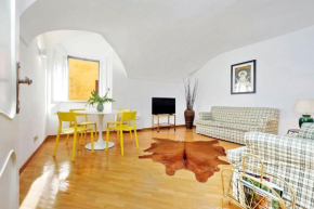 Clementina Charme - My Extra Home